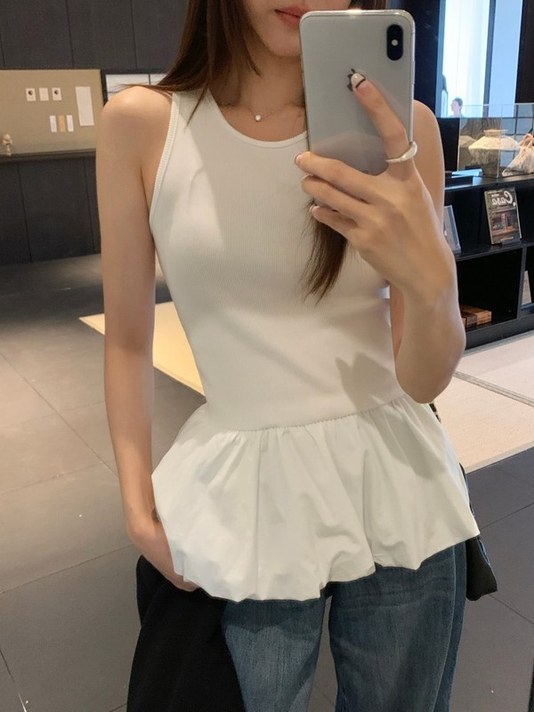 DIGM | 2025秋季甜美芭蕾风花苞拼接简约修身内搭背心女A09125|undefined