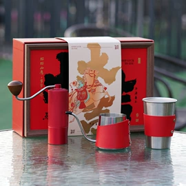 咖啡具套装;咖啡杯;咖啡壶