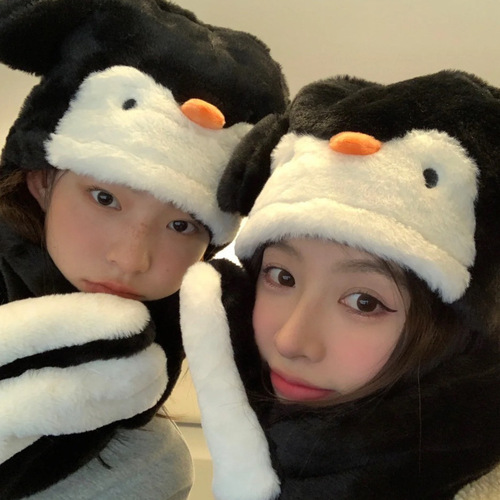 Minority Design Penguin Set Autumn and Winter Girl's Heart Cartoon Thickened Warm Scarf Gloves Integrated Hat 