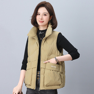 Down vest women's winter white duck down vest 2024 new plus size loose fashion mother warm vest