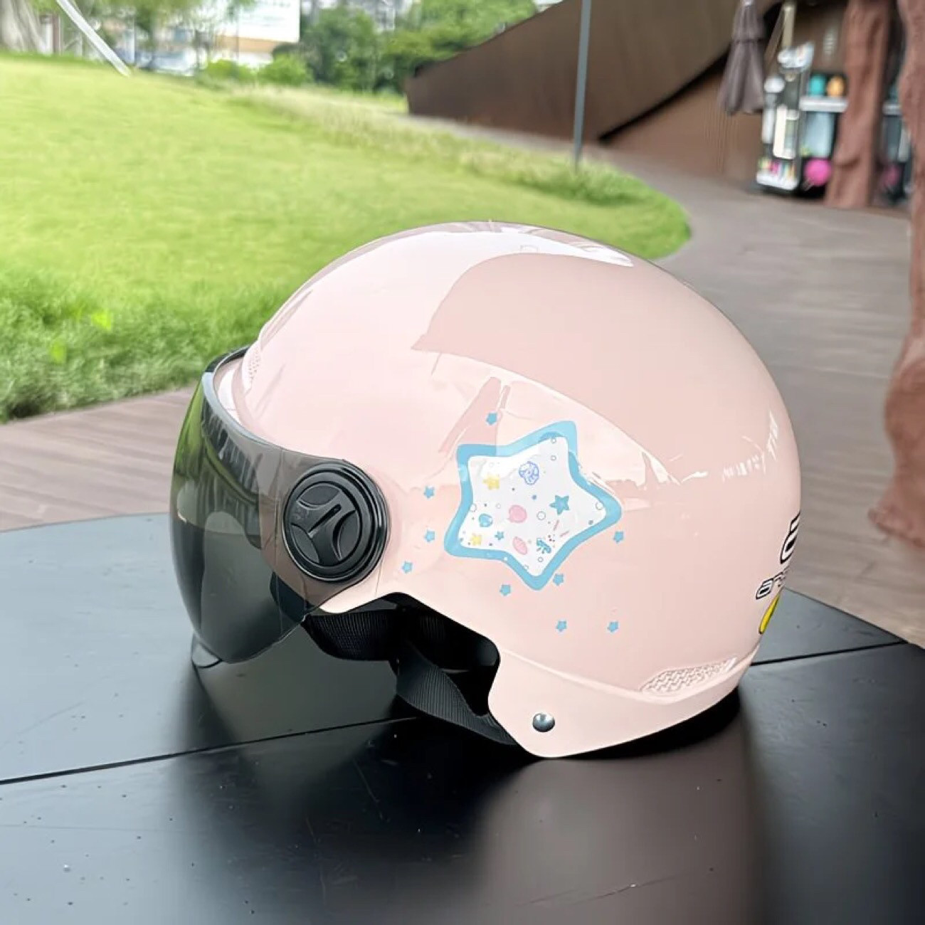 Newly certified electric vehicle motorcycle safety helmet, suitable for all seasons, sun protection, summer safety helmet, electric vehicle half helmet for men and women