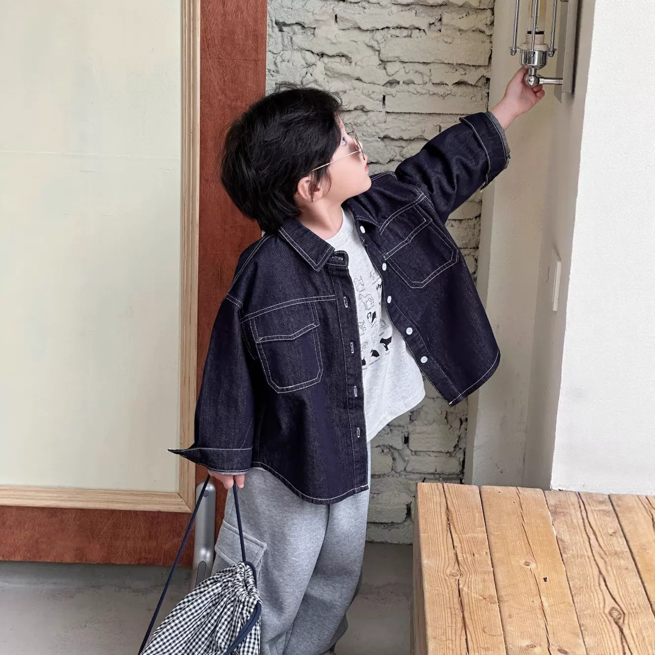 2025秋季新品儿童春秋百搭帅气明线衬衣外套男女童软牛仔衬衫上衣