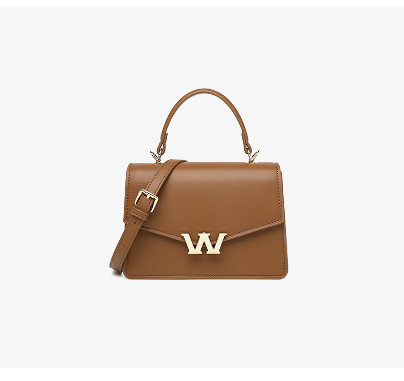 315g Weight Lock clasp Closure Type Top Handle Strap Type Square Bag Bags Type Casual, Daily Occasion Pu Leather Material Solid Color Pattern All Seasons Season Women's Gender Streetwear Style Square Shape Women's Pu Leather Solid Color Streetwear Square Lock Clasp Square Bag