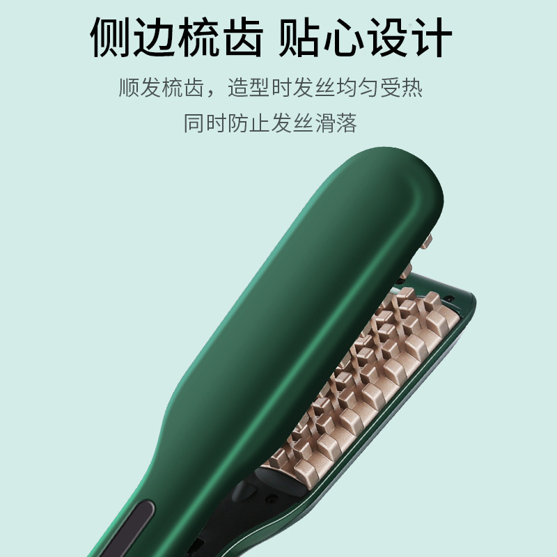 トウモロコシのパーマの電気の板の髪の毛のふわふわしている神器の錫の紙はアイロンをかけます。|undefined