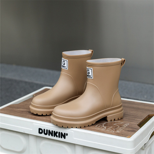 Cross-border exclusive fashion women's rain boots women's European and American style mid-calf rain boots women adult anti-slip wear-resistant waterproof rubber shoes