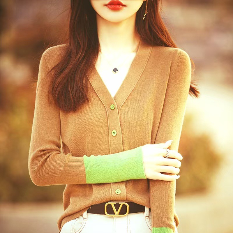 25 spring and autumn new worsted wool knitted cardigan women's loose color matching thin long sleeve temperament outerwear sweater wholesale