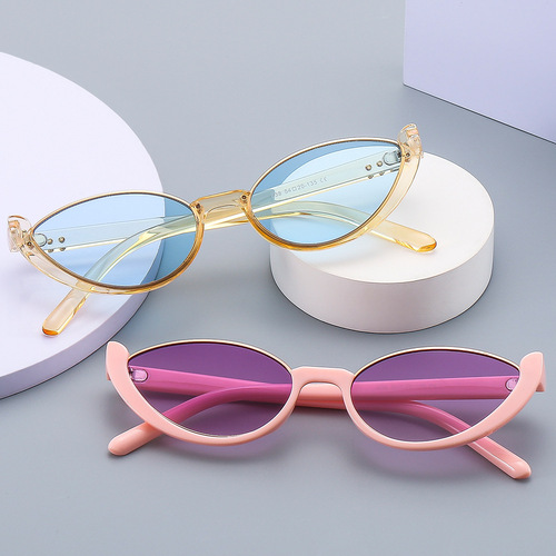 Cross-border new product personalized cat-eye sunglasses for women, European and American fashion, dark sunglasses for men, stylish metal sunglasses, wholesale