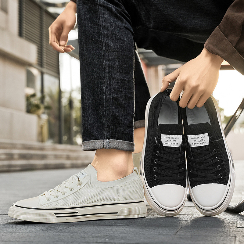 Zapatillas de deporte zapatos blancos transpirables para hombre 2025 nuevo estilo verano estilo delgado de un pie zapatos de hombre de malla tejida voladora zapatos de moda bajos