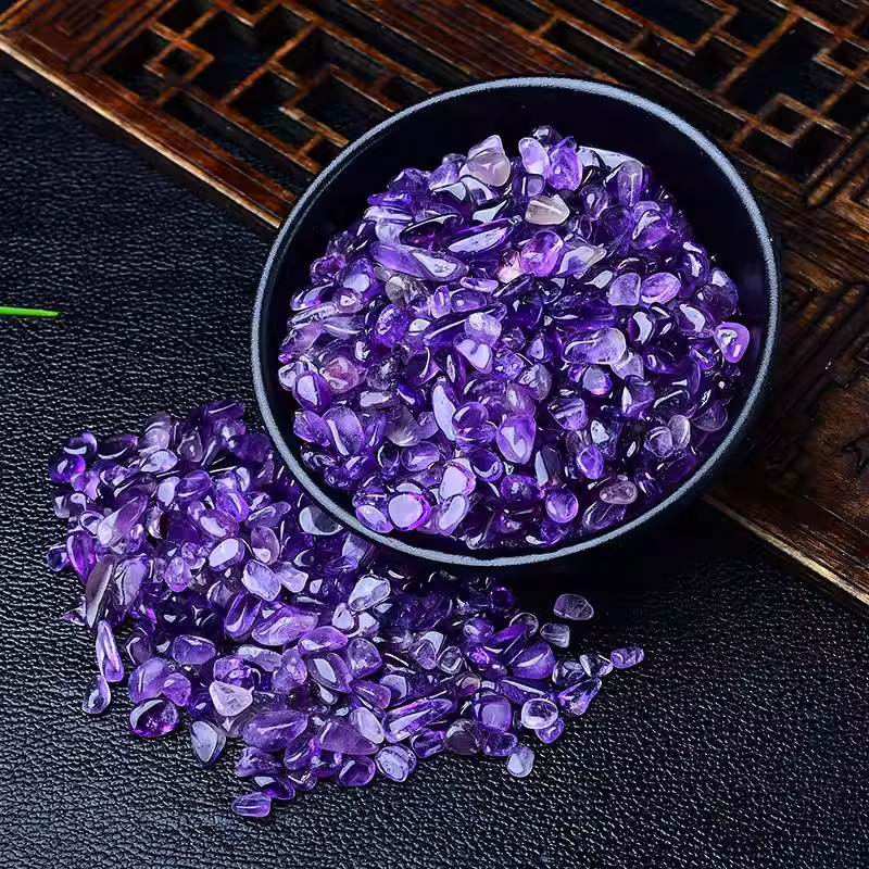Wholesale Natural Brazilian Amethyst Crushed Stone Small Particles for Decoration, Fish Tank, Flower Pot, Landscaping, Nail Art, Sand Painting, and Offering to Buddha