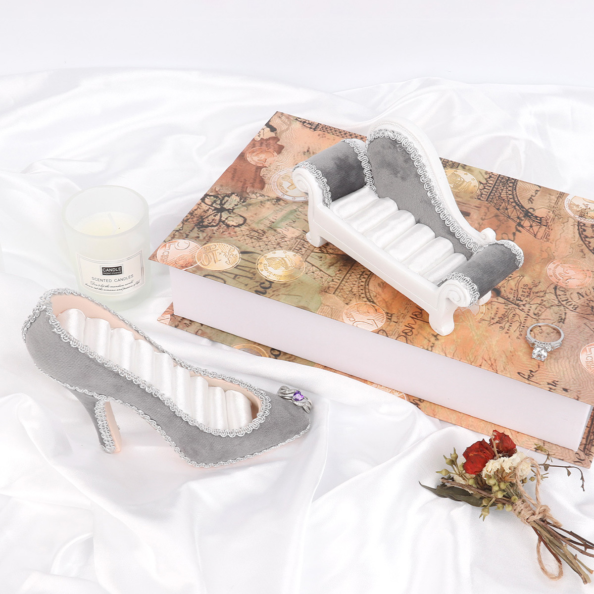 �߼����޲��߸�Ь��ָ����������չʾ�ڼ�����ɳ�����γ��е���