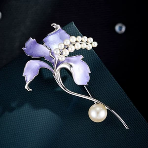 Cross-Border Best-Selling Versatile Enamel Lily Flower Brooch with a High-End Feel, Light Luxury, Exquisite Pin, Clothing Accessory, Corsage