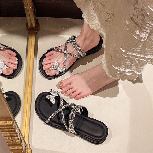 Women's Toe-Clip Rhinestone Flip-Flops for Summer, 2025 New Arrival, Fashionable Fairy Style, Perfect with Skirts, Flat-Heeled Beach Slippers