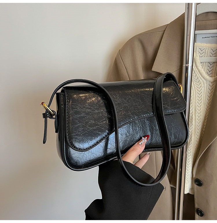 Bolso de hombro con hebilla magnética de nuevo estilo de alta calidad para viajar al trabajo, bolso de mujer simple de moda, bolso de axila, portátil diagonal