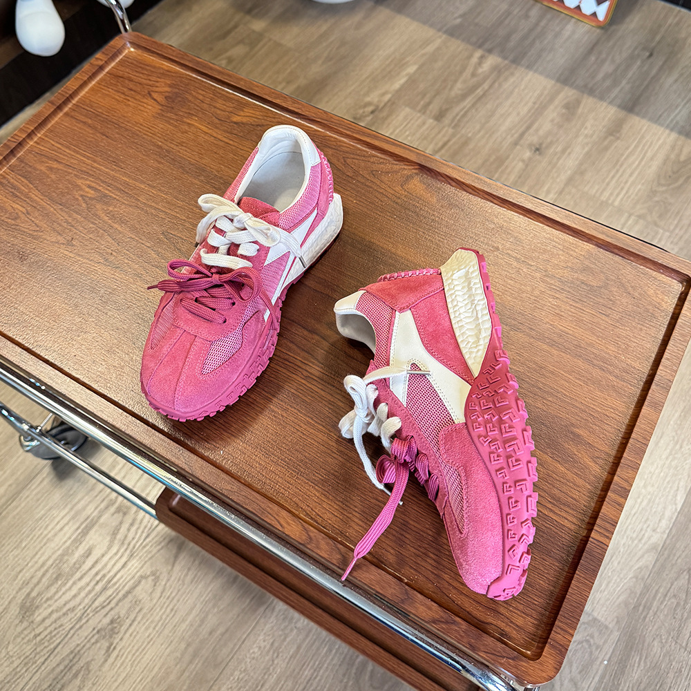 La marea no está en el sur para aumentar los zapatos de entrenamiento alemanes para mujer, primavera y verano, suela gruesa, zapatos deportivos de ocio Forrest Gump, música corta