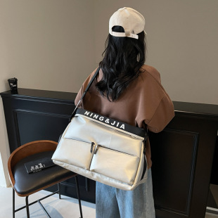 Japanese Style Simple Dry and Wet Separate Sports Fitness Bag Large Capacity Travel Bag All-match Fashionable Street Fashion Bag