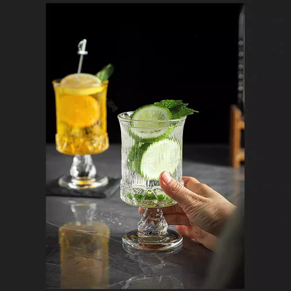 Corte nórdica tazas de alto pie tazas de vidrio de nicho de diseño tazas de vino tazas de jugo tazas de café tazas de whisky