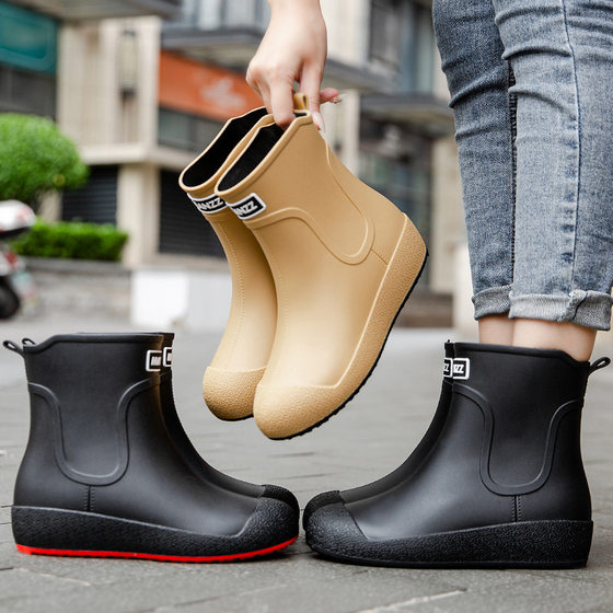 Cross-border couple rain shoes men's outdoor waterproof work shoes ladies fashion kitchen car wash fishing rubber shoes overshoes wholesale