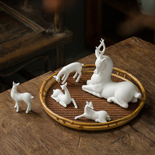  陶瓷鹿摆件 家居客厅茶几桌面装饰工艺品办公室小鹿摆设
