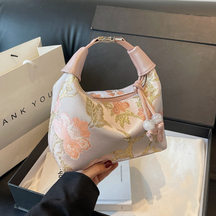 ���L�̽�����ʽ����Ůʿ2024�¿�yС��б����������Ӱ�����