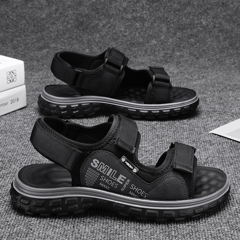 Sandalias para hombres de verano nuevas zapatillas deportivas de playa para conducir ocio nadando