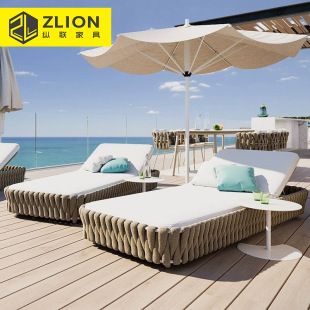 Outdoor Villa Swimming Pool Rattan Bed Leisure Round Sofa Bed Outdoor Garden Courtyard Balcony Sunbathing Lounge Chair