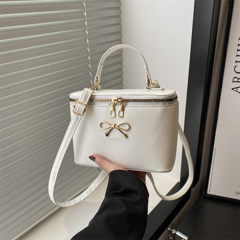Bolso bandolera de estilo occidental de moda coreana para mujer 2025 nuevo bolso de caja cuadrada bolso de hombro con lazo dulce bolso cuadrado pequeño