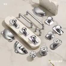 ��ʽ��ɫ������Լ�����������ͷ������¹��ų���ͱ߹�ʵ��С����