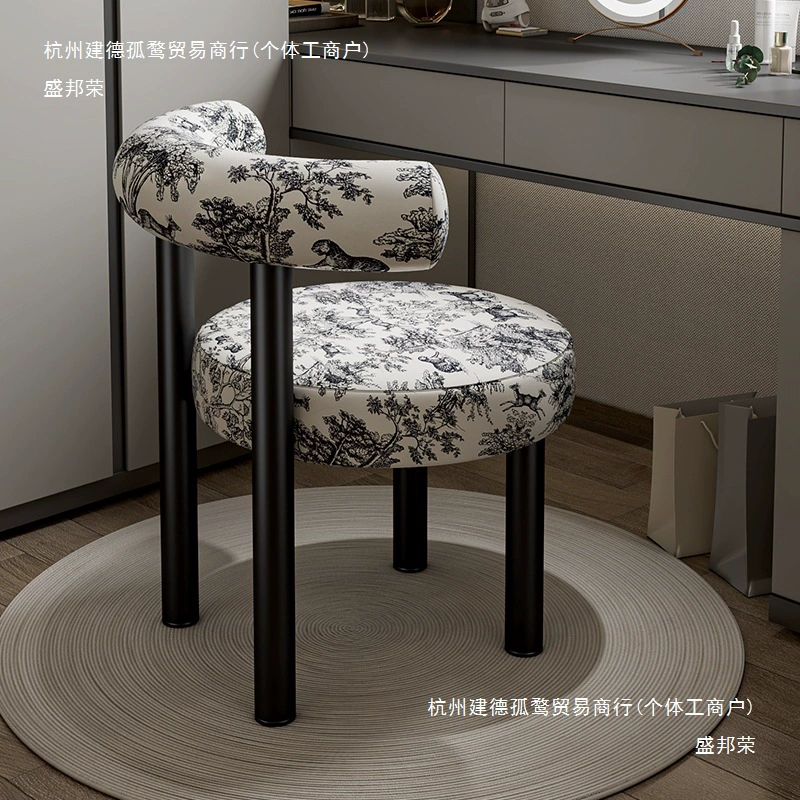 Стул для макияжа для девочек, спальня, современный туалетный столик, стул для столовой, светлый роскошный ретро-стиль, мастерская спальня, табурет для маникюра и макияжа