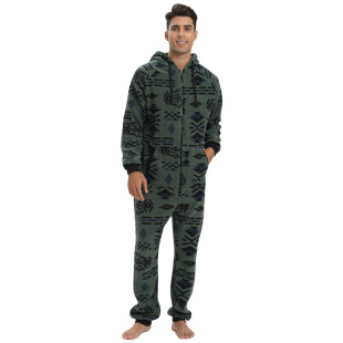 A generation of Europe and the United States Amazon cross-border Men's hooded padded double-sided velvet camouflage jumpsuit home clothes pajamas