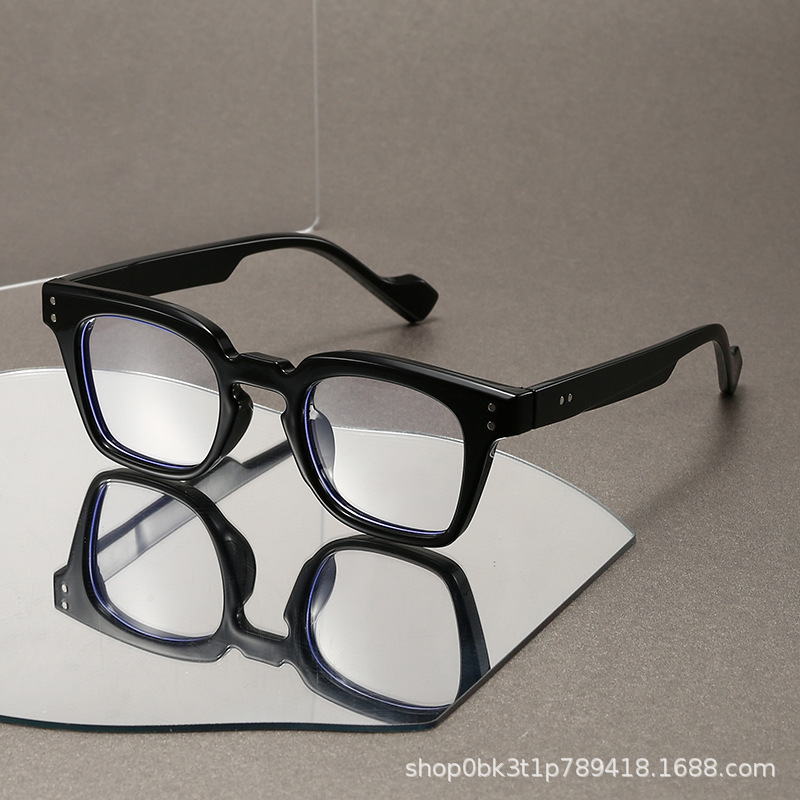 Retro Square Frame Fashion Non-Prescription Glasses for Men and Women, High-End Trendy Anti-Blue Light Frames with Prescription Cross-Border Reading Glasses