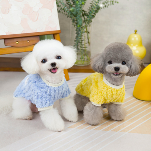 Pet clothing manufacturers supply autumn and winter thickened dog clothing Teddy Pomeranian corrugated velvet embroidered two-leg fleece jacket