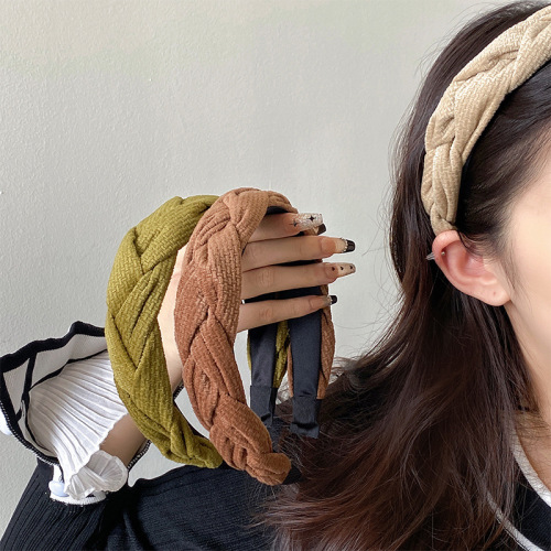 Summer twist hair bundle high skull headband for women to wear temperament face wash press hair high-end hairpin headband hair accessories wholesale