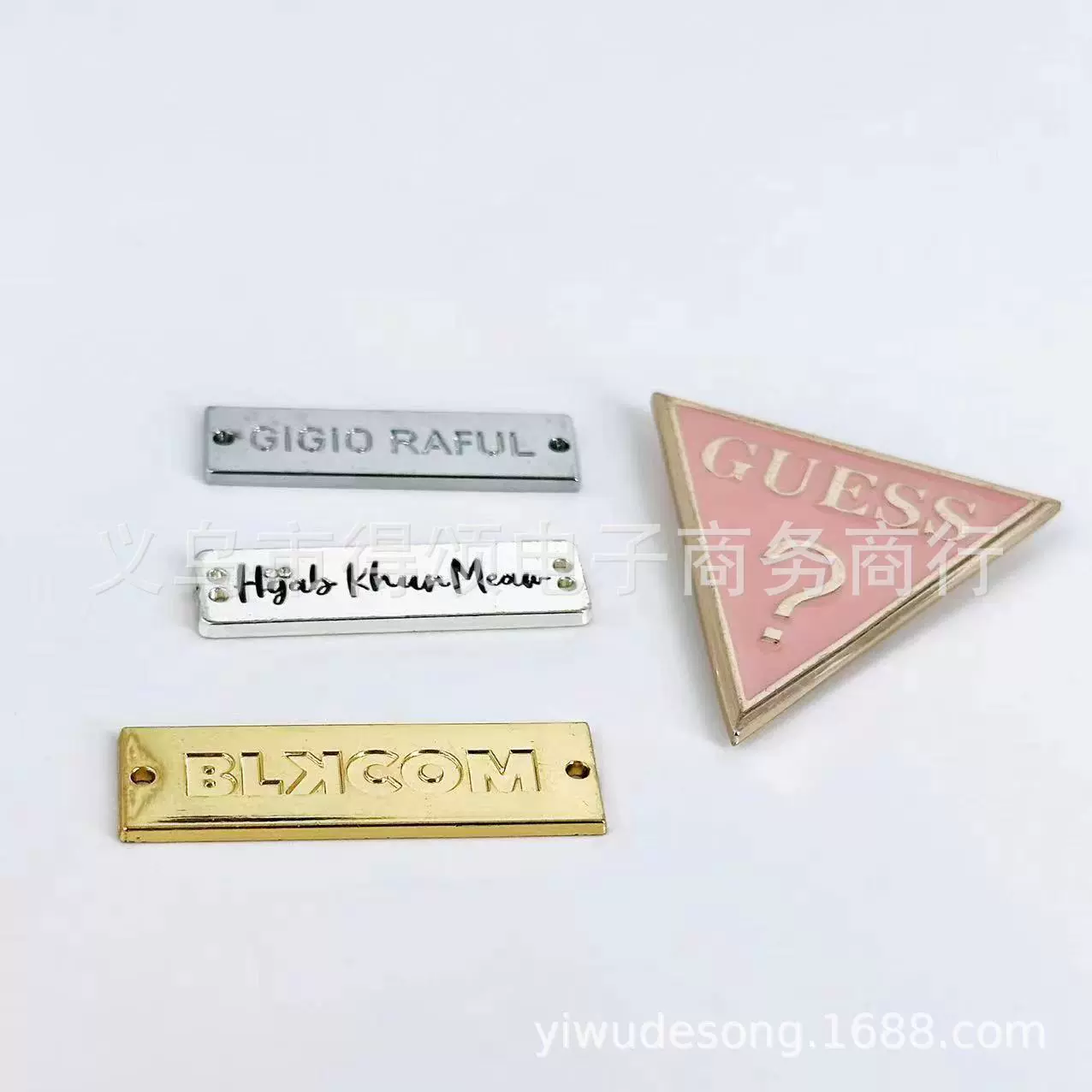 厂家手缝款 logo商标金属缝孔标牌 鞋帽铭牌服饰箱包金属五金配件