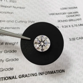 戒指;宝石手饰;莫桑钻