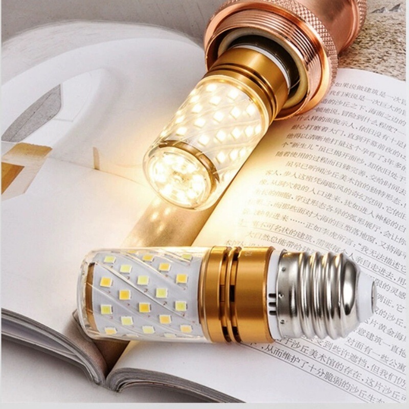 Zhongshan LED bulb energy-saving indoor chandelier e27e14 size screw three-color dimming corn lamp retro candle