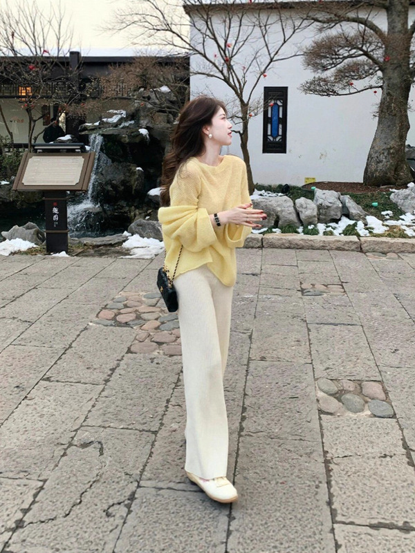秋装女款2025年新款秋装韩系氛围感穿搭小鸡黄针织衫毛衣chic上衣|undefined