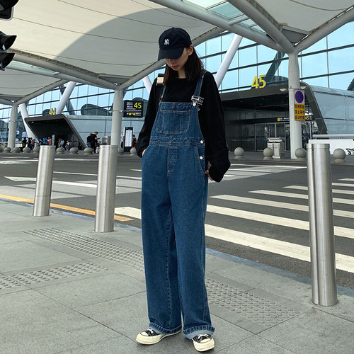 [Han Niu] Fashionable wear, fashionable age-reducing Korean style, loose cool salt, autumn and winter, wide-leg jeans, bib pants for women