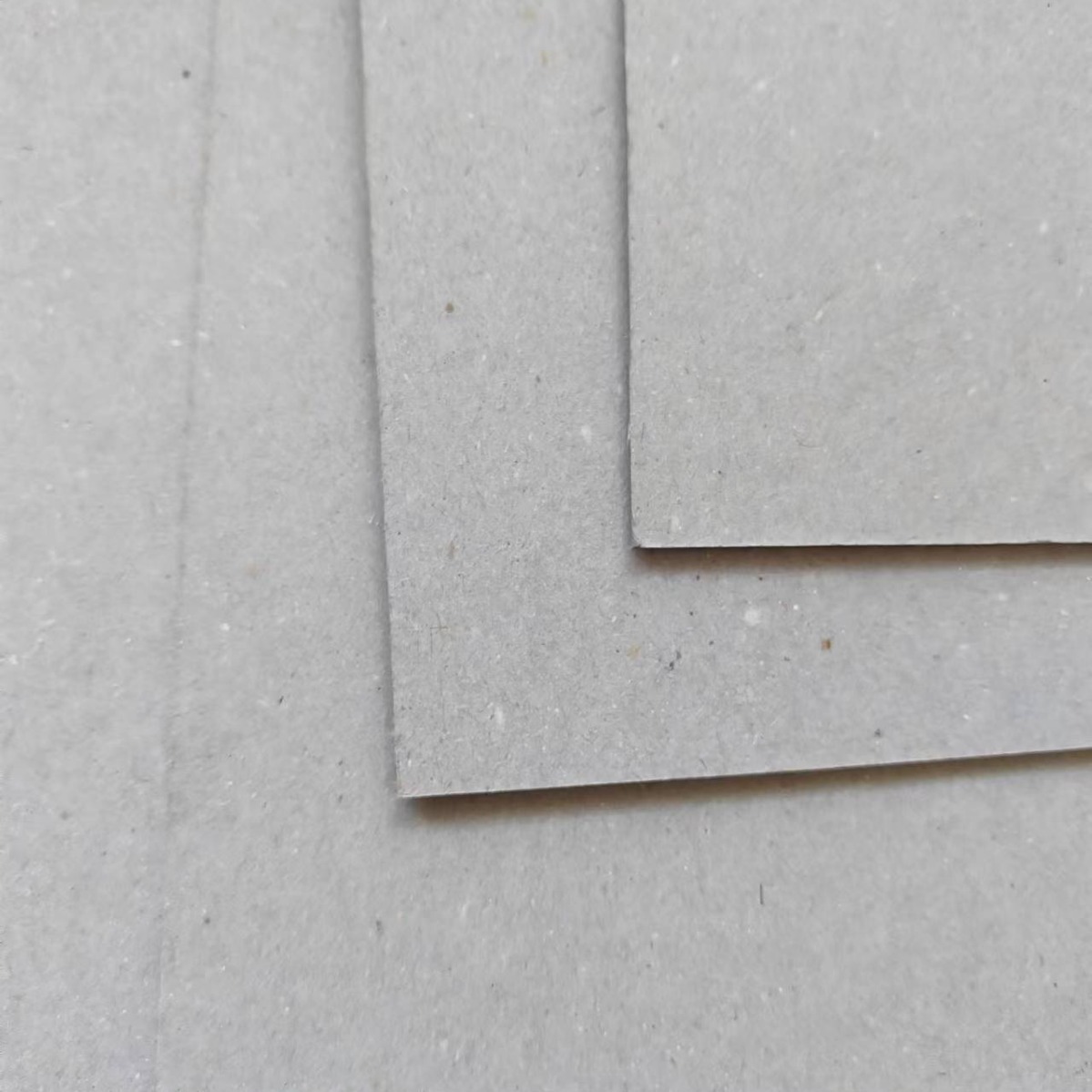 普通灰板纸分切样册装订儿童画板