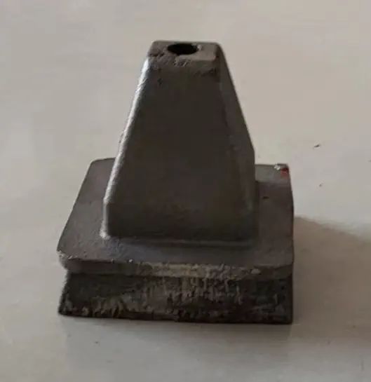 60铸件尖配环堆垛脚碗货架盖帽仓储笼周装箱物流周转车钢托盘