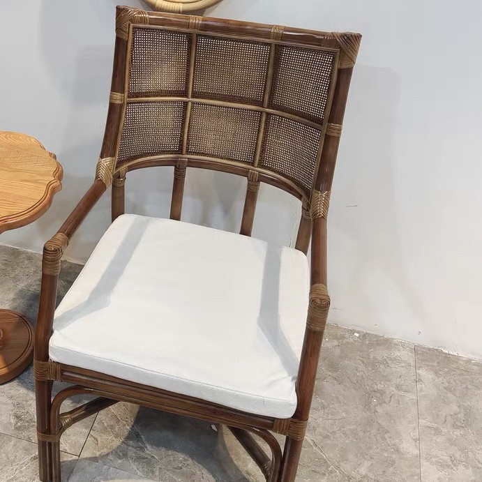 Silla de ocio vintage de ratán natural, sillón individual estilo wabi-sabi para casas de huéspedes y salones de té, silla de comedor de ratán de estilo nórdico japonés.