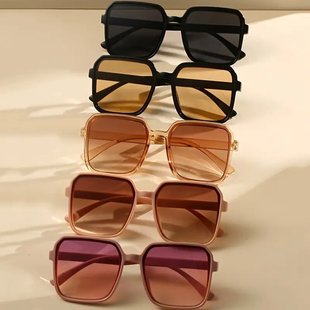 New fashion sunglasses for women square sunglasses without makeup and versatile ins simple classic sunglasses cross-border hottest