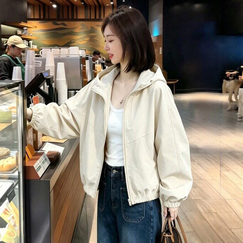 Unique and beautiful faux-hooded thin jacket for women, 2026 new popular hot-selling short style windbreaker jacket for petite women Unique and beautiful faux-hooded thin jacket for women, 2026 new popular hot-selling short style windbreaker jacket for petite women