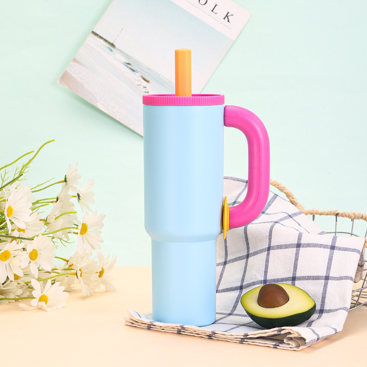 Gourde isotherme esthétique avec paille en acier inoxydable_voghion.com