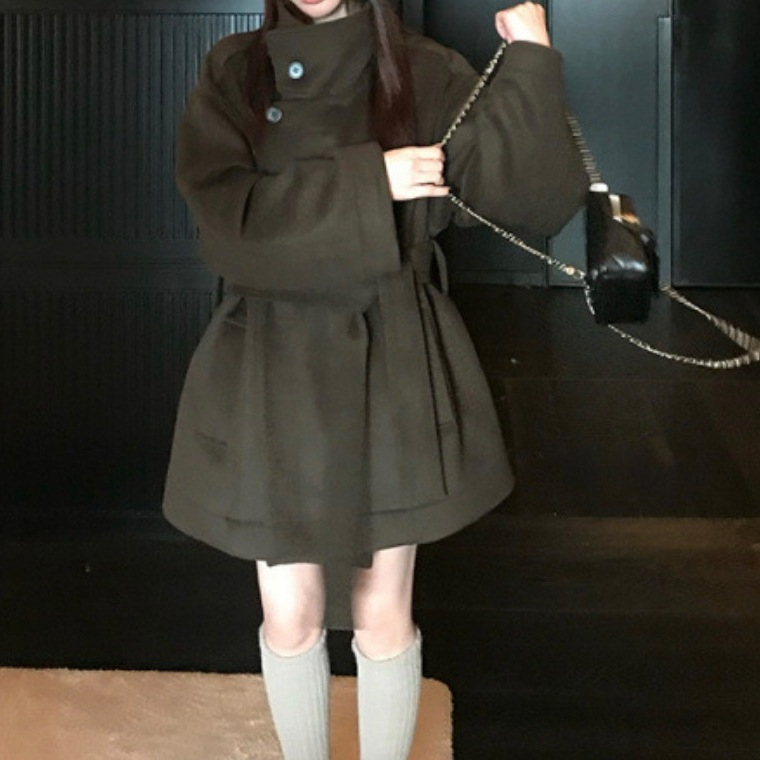 2025年冬新作 レディースファッション 上品なショート丈ウールコート ファッション性のあるウールジャケット 女性用冬物