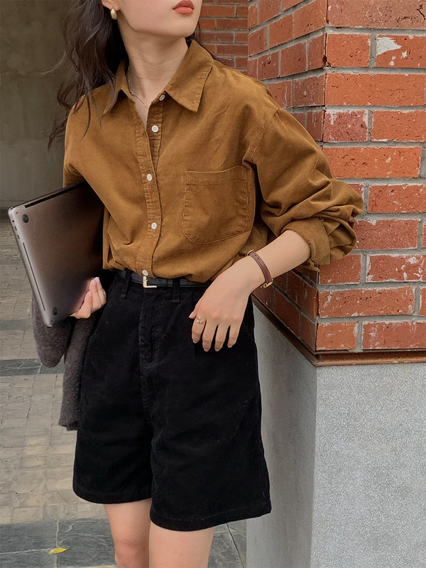 Retro Corduroy Layered Long-Sleeve Shirt for Women, 2026 Autumn and Winter New Design, Niche Versatile Shirt