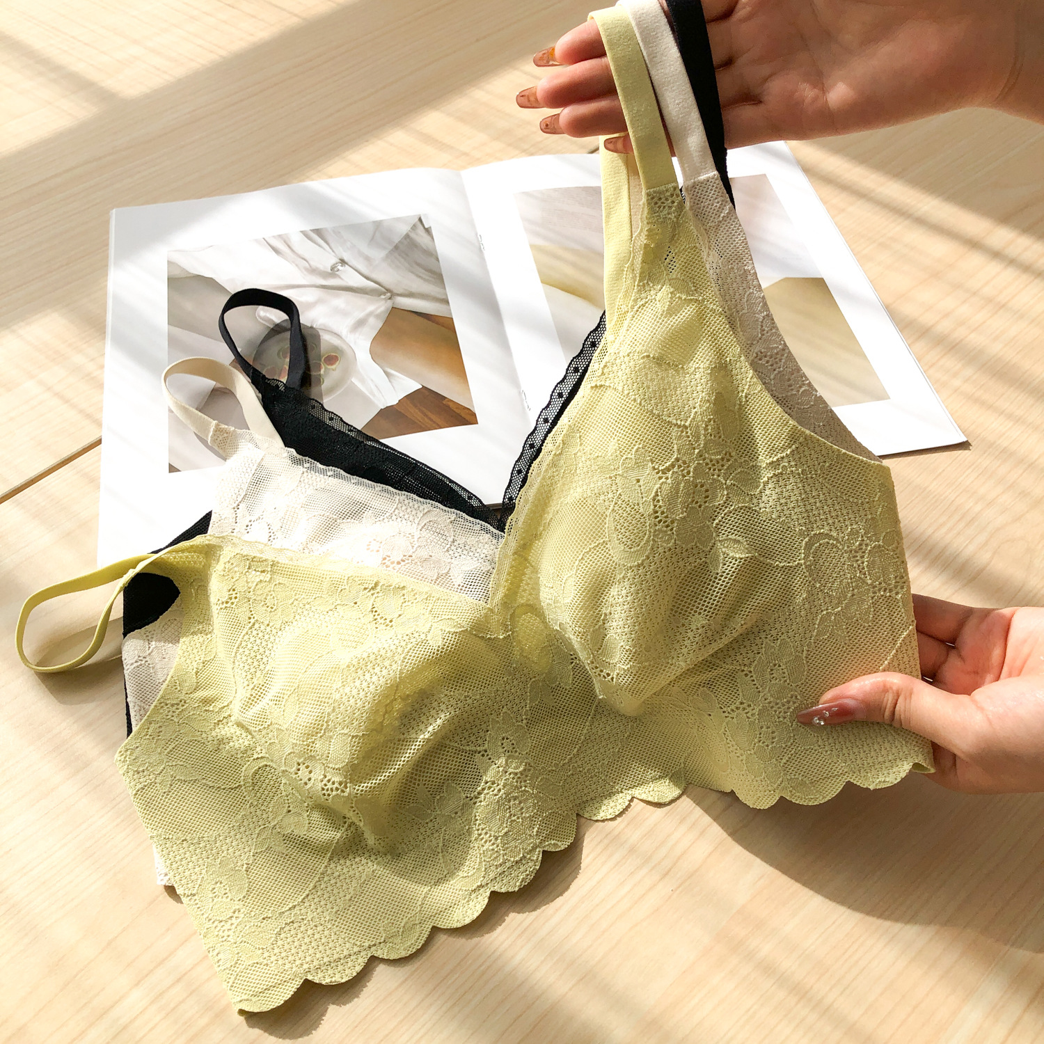 Latex tea cup
