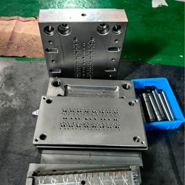 其它LED配件;其他灯具配件;线条灯/灯条