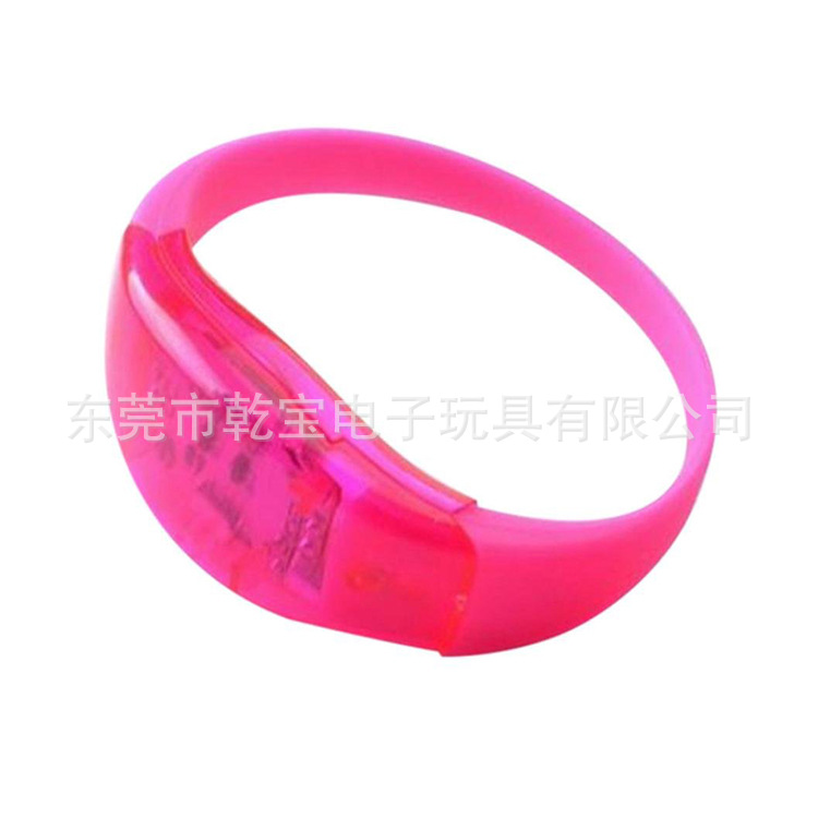 Pulsera luminosa de silicona personalizada activada por voz Bar KTV atmósfera interactiva animando música vibratoria pulsera luminosa intermitente