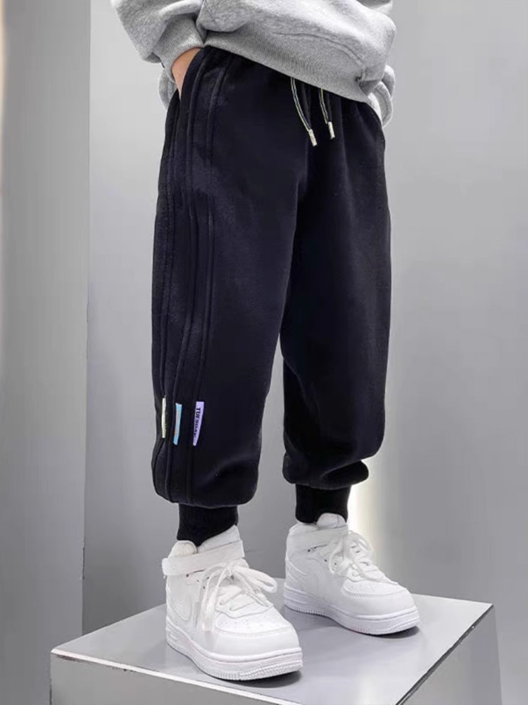 男の子用スポーツパンツ、中高生向け春秋用パンツ、子供用おしゃれでかっこいい裏起毛スウェットパンツ、男の子用ゆったり長ズボン