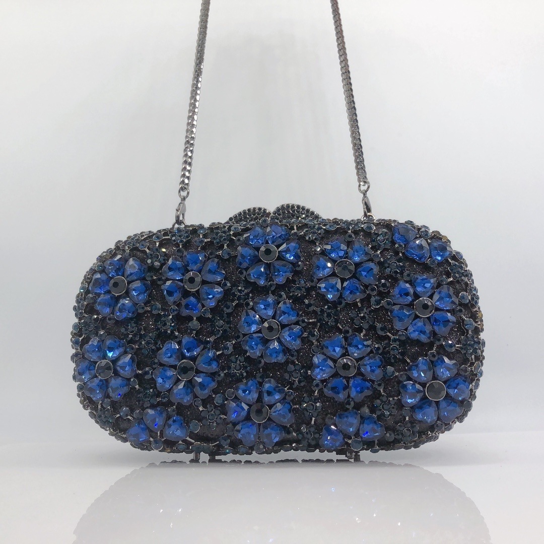* Nuevo cross-border amor flor con diamantes bolsa de cena no vacío caja metálica dura llena de diamantes bolsa de mano de banquete